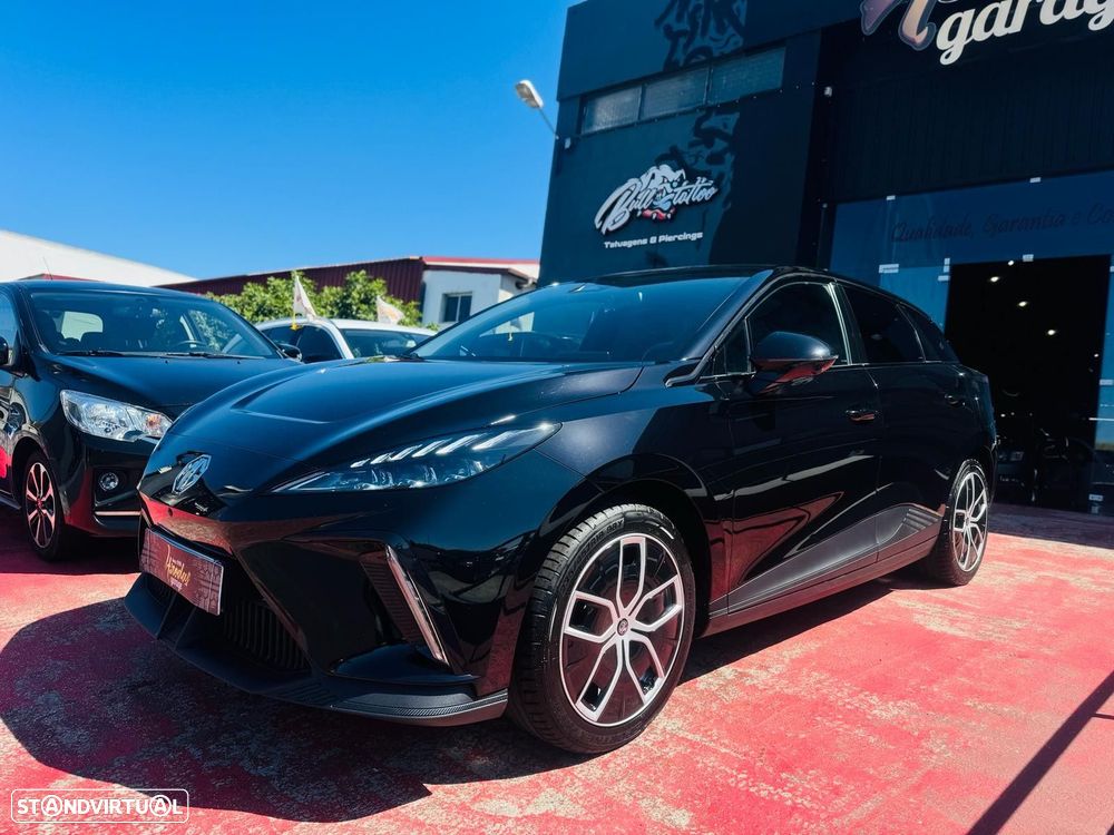 MG MG4 64 kWh Luxury - 3