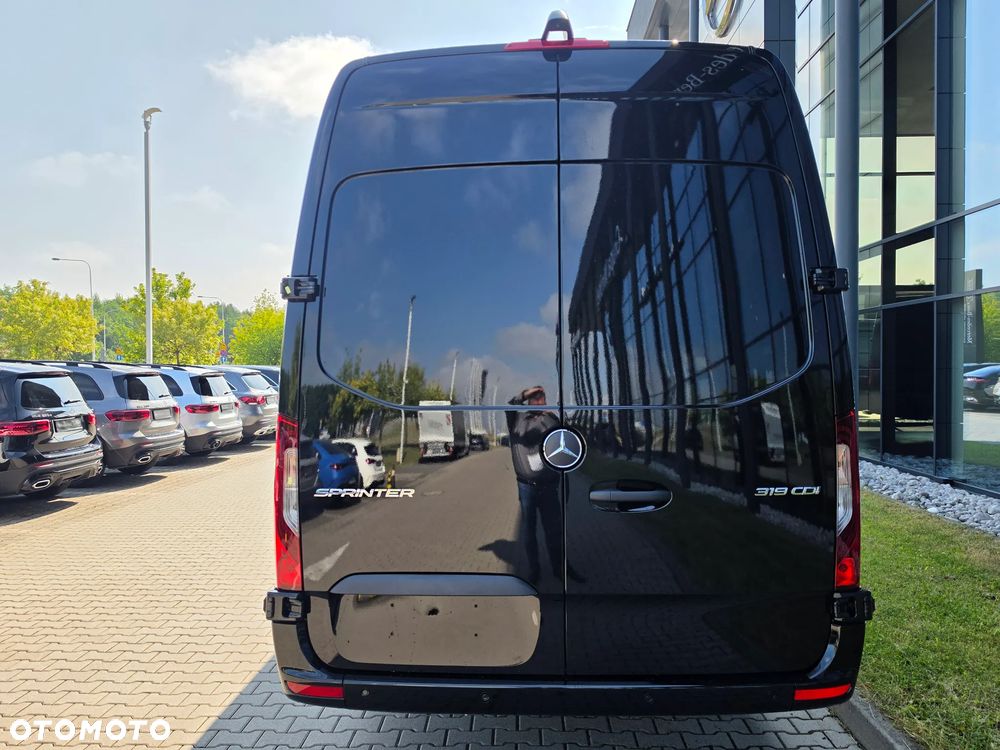 Mercedes-Benz Sprinter 319 CDI Furgon Ekstra Długi 4325+mm - 10