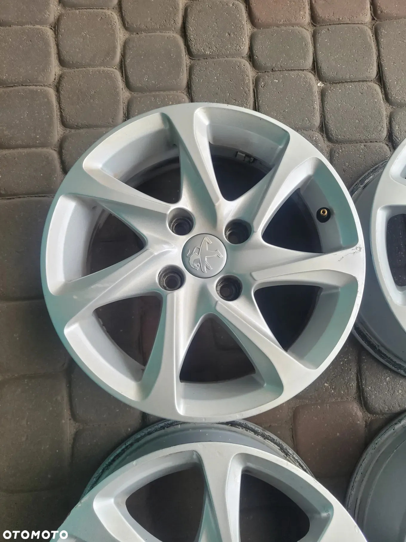 ALUFELGI ORYG. PEUGEOT 6Jx15 ET23 4x108 - 2