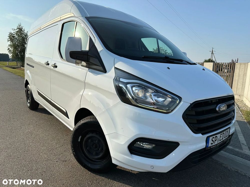Ford TRANSIT CUSTOM - 11