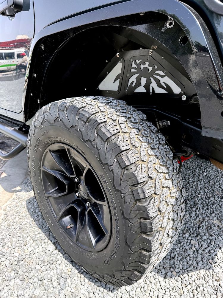 Jeep Wrangler Unlimited Hard-Top 3.6 Automatik X - 25