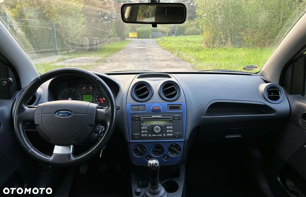 Ford Fiesta 1.3 Fun - 26