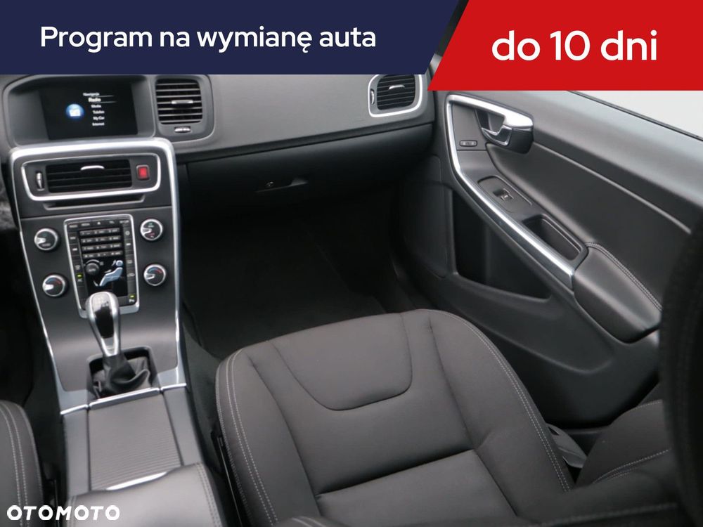 Volvo V60 - 10