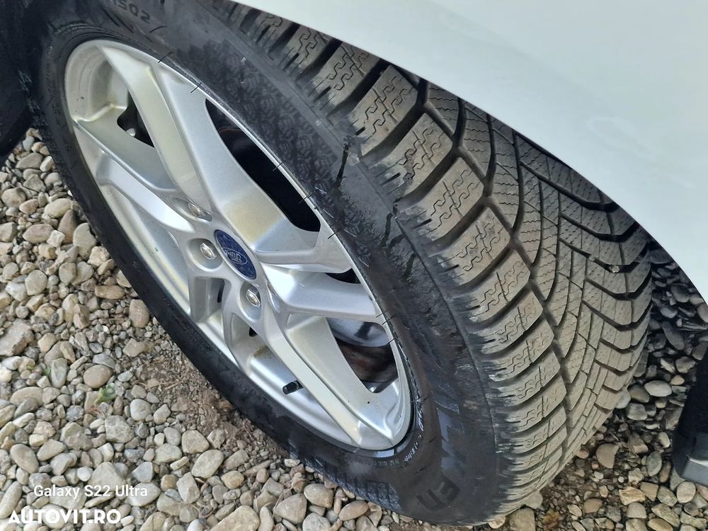 Ford Focus 2.0 EcoBlue Active Business - 11