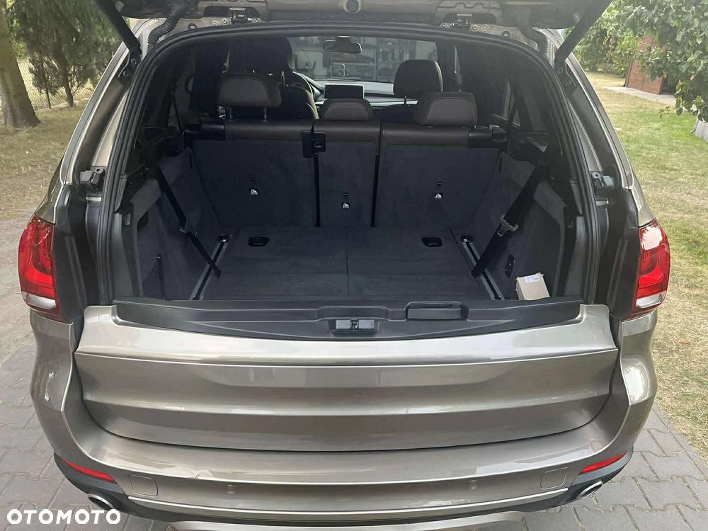 BMW X5 xDrive35i - 17