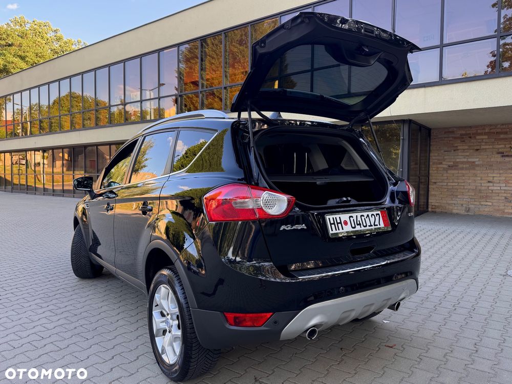 Ford Kuga 2.0 TDCi 2x4 Titanium - 8
