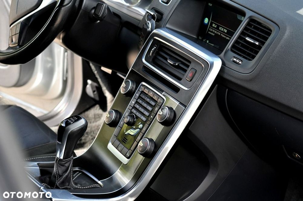 Volvo S60 D3 Drive-E R-Design Momentum - 13
