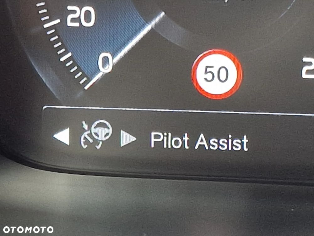 Volvo S90 T4 Geartronic Momentum Pro - 36