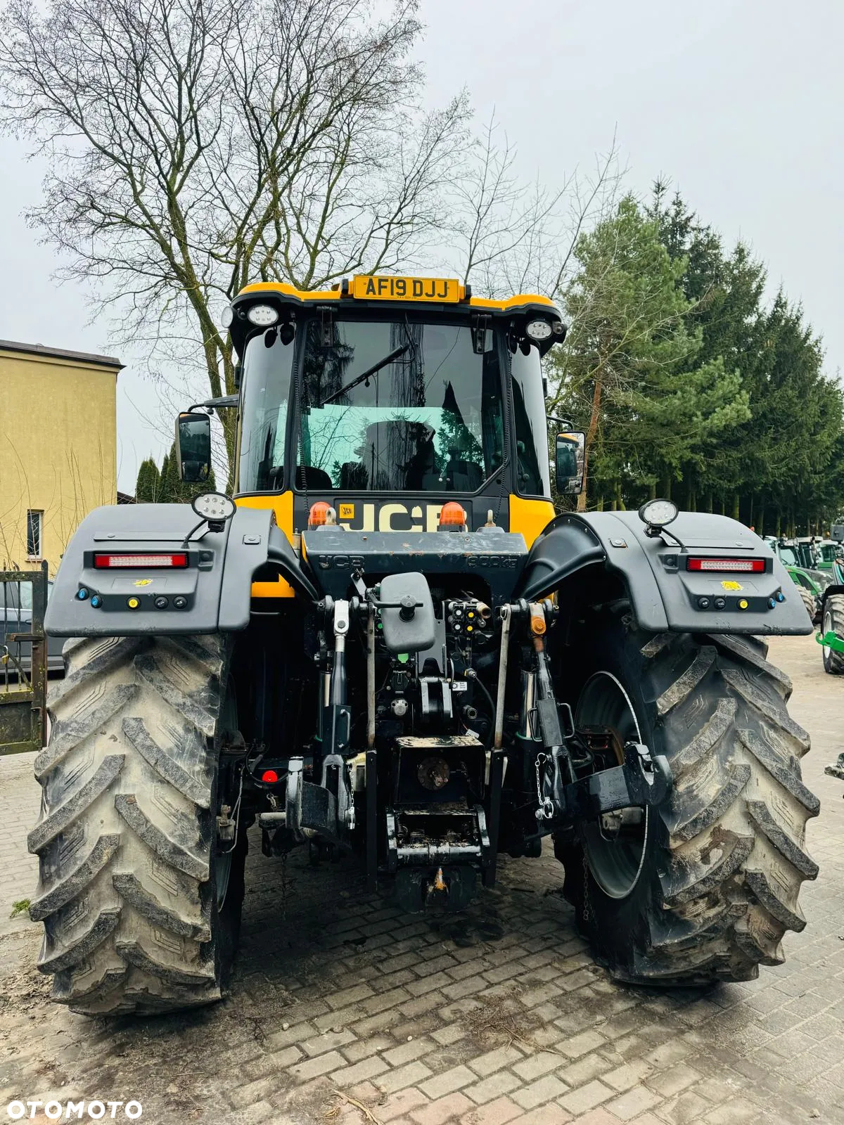 JCB FASTRAC 4220 - 7