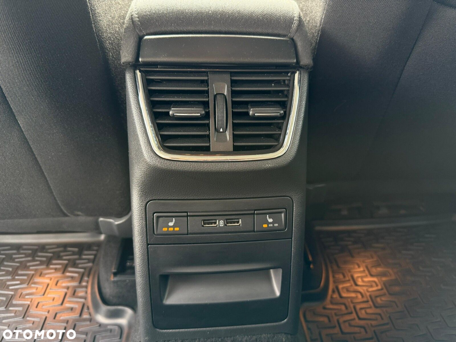 Skoda Octavia 1.5 TSI GPF ACT Style DSG - 31