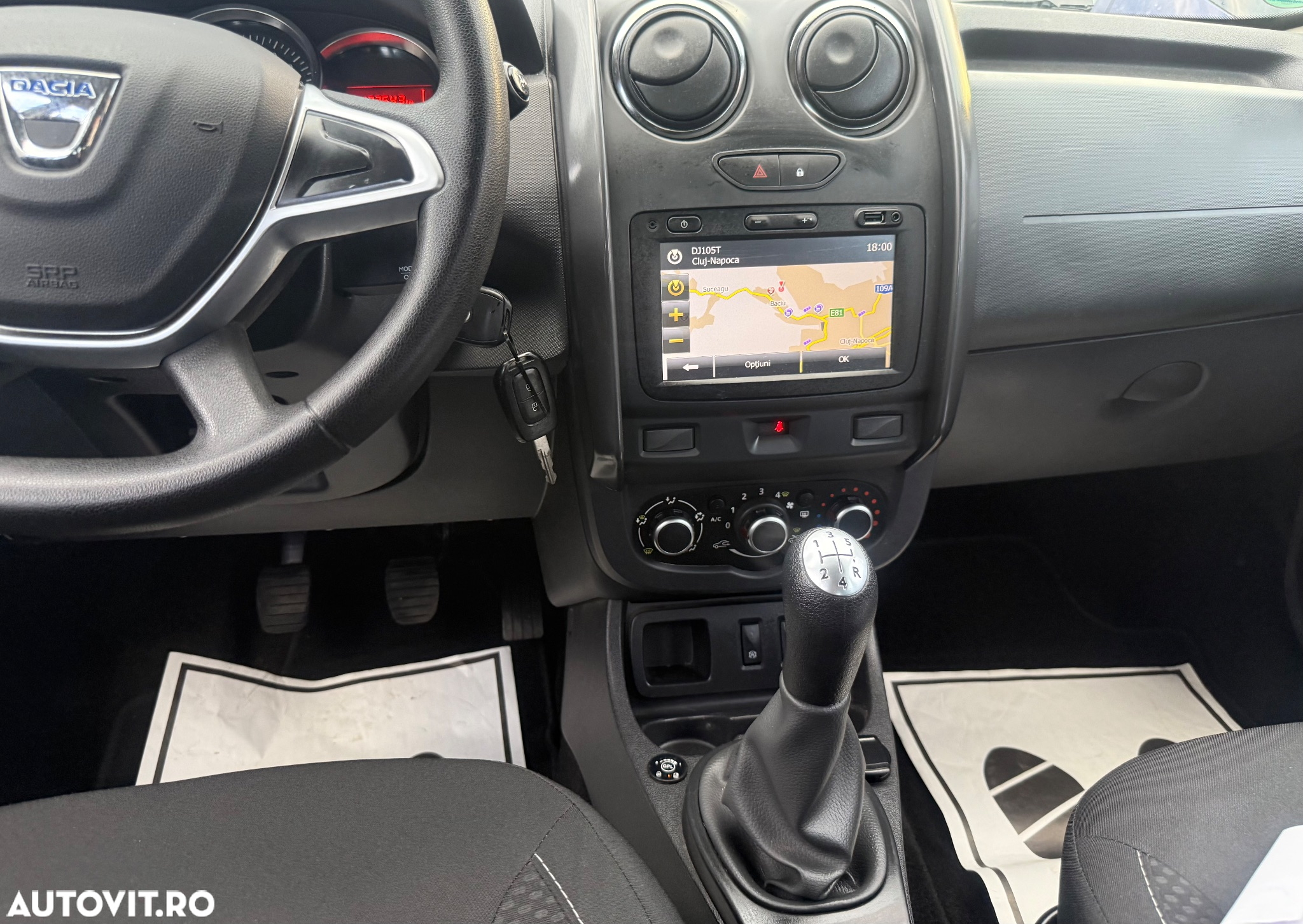 Dacia Duster SCe 115 2WD Essential - 13
