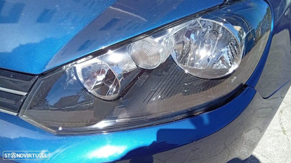 VW Golf Variant 1.6 TDi Confortline - 16