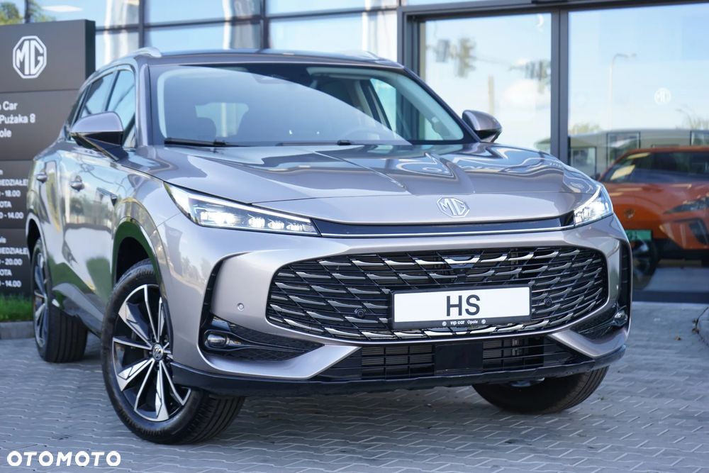 MG HS 1.5T HEV+ Exclusive - 11