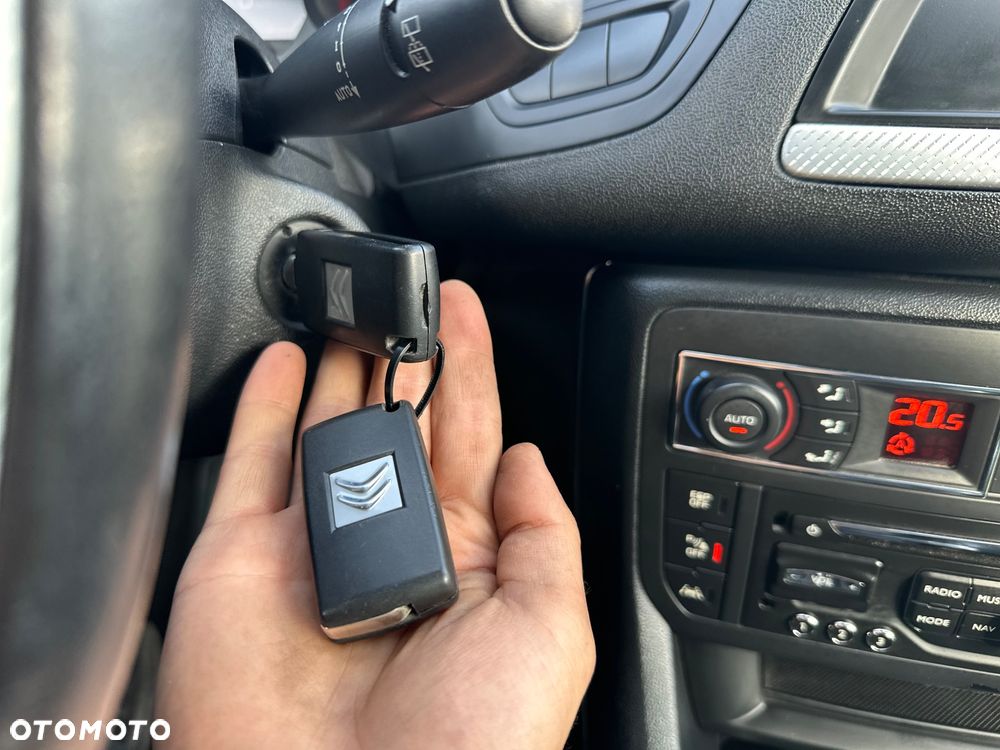 Citroën C5 Tourer HDi 165 FAP Exclusive - 25