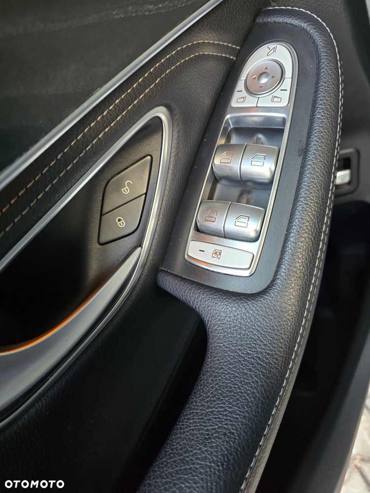 Mercedes-Benz GLC 350 e 4Matic 7G-TRONIC - 19