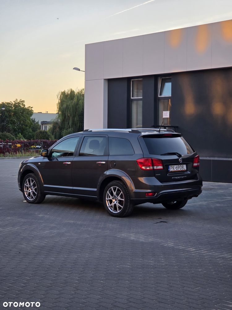 Fiat Freemont 2.0 Multijet Lounge AWD - 5