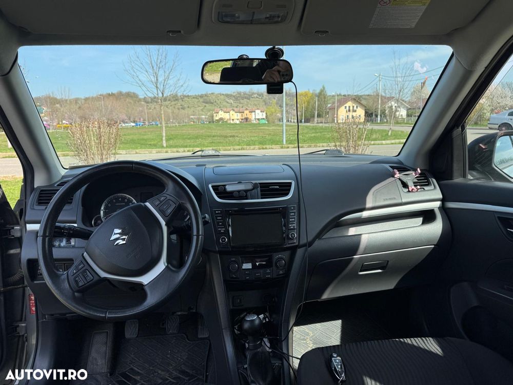 Suzuki Swift 1.2 GLX - 10