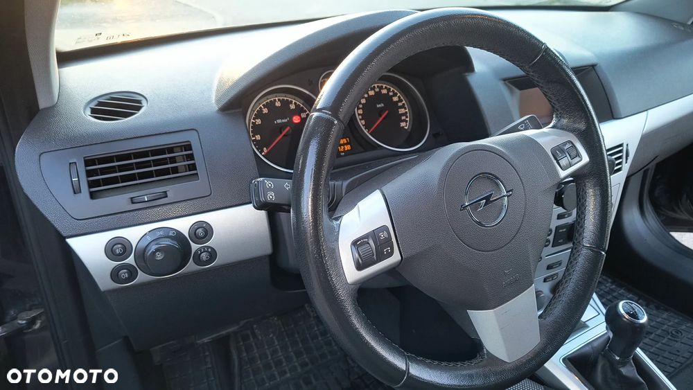 Opel Astra - 15