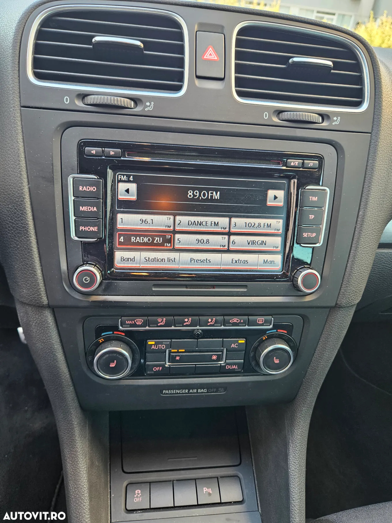 Volkswagen Golf Variant 1.6 TDI DPF Style - 14