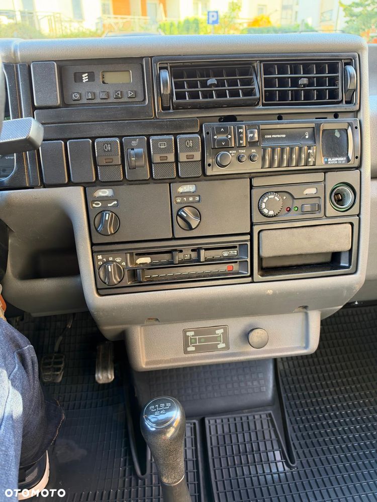 Volkswagen Transporter T4 SYNCRO - BLOKADA - 26