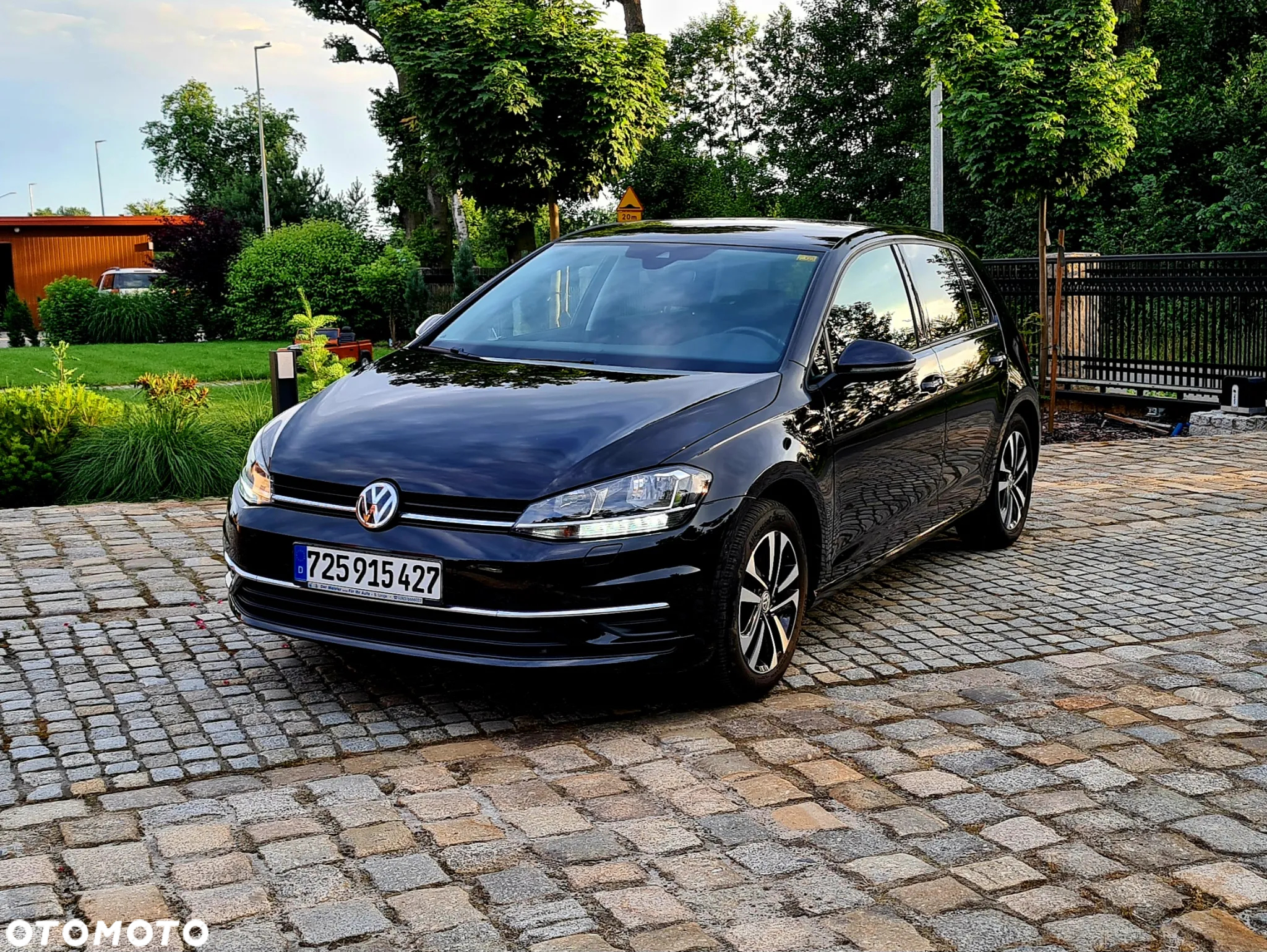 Volkswagen Golf VII 1.5 TSI BMT Evo IQ Drive - 25