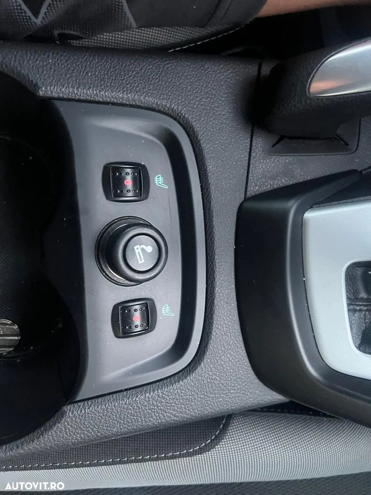 Ford Focus 2.0 TDCi DPF Aut. Titanium - 27