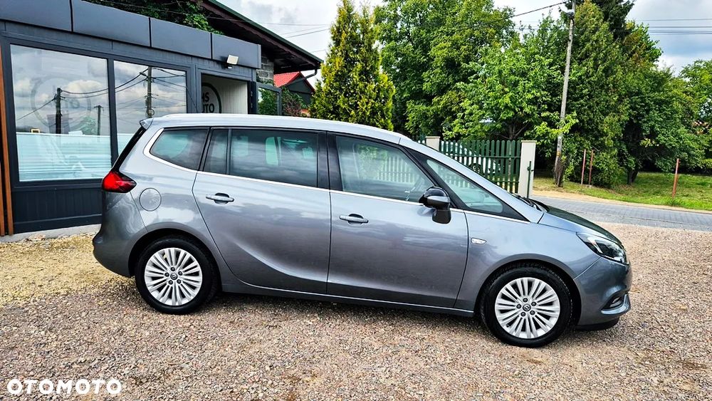 Opel Zafira 1.4 T Cosmo EcoFLEX S&S - 10