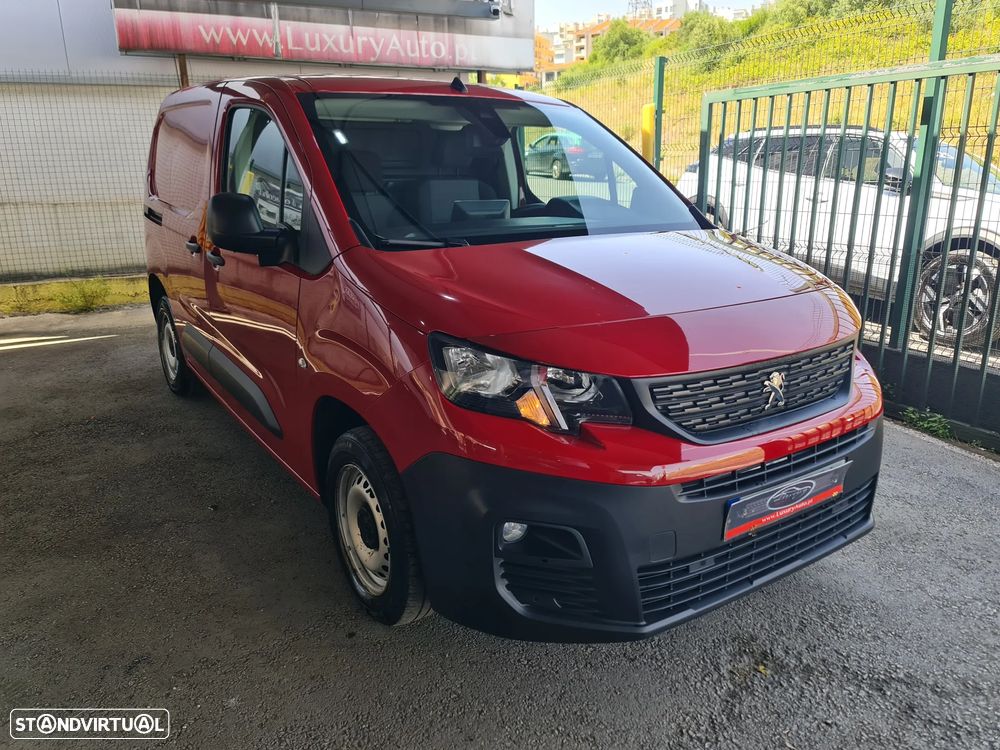 Peugeot Partner Asphalt 1.6 HDi 100cv Câmara CarPlay IVA Dedutível - 1