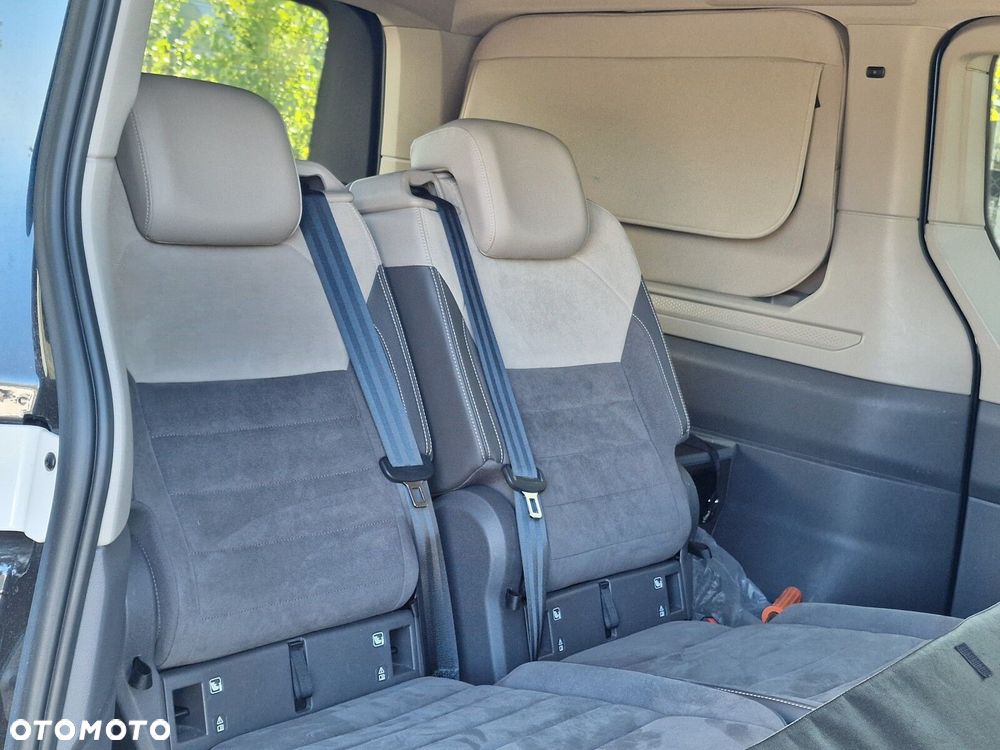 Volkswagen California - 17