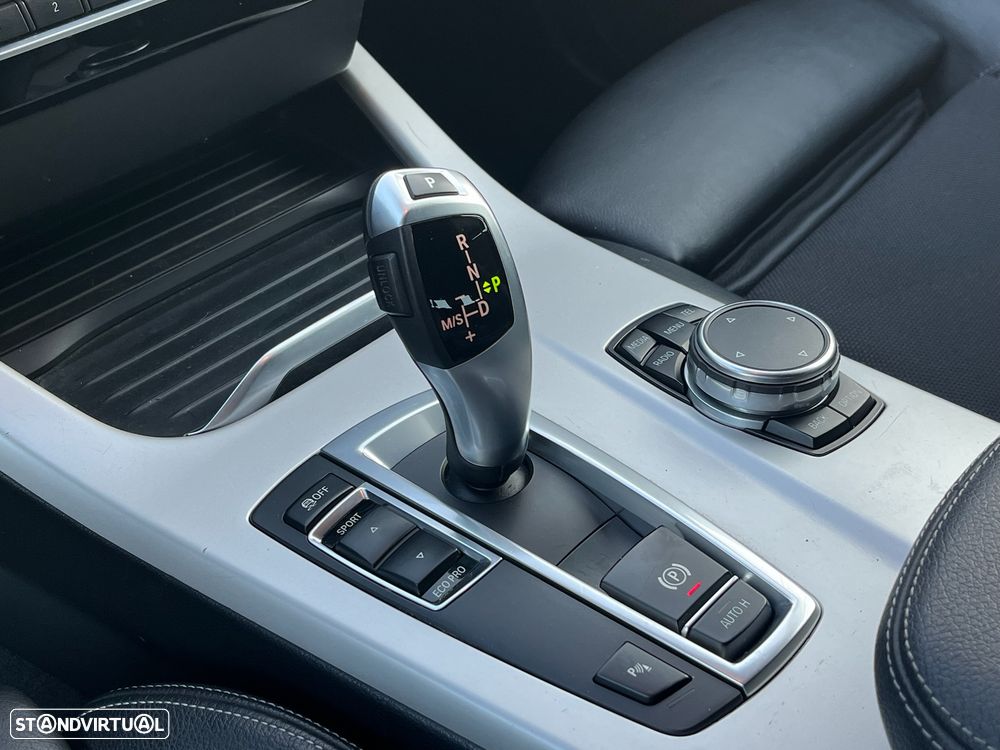 BMW X3 18 d sDrive xLine Auto - 23