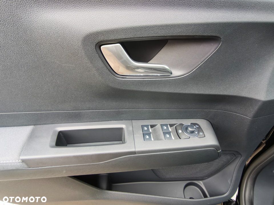 Ford Tourneo Courier - 24