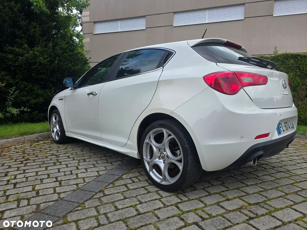 Alfa Romeo Giulietta 2.0 JTDM 16V Turismo - 11