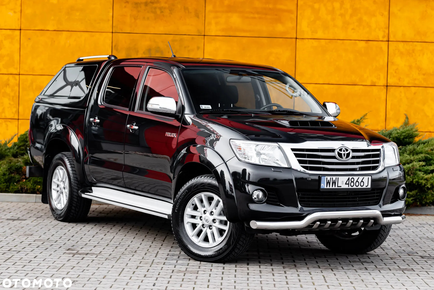 Toyota Hilux 3.0 D-4D SR5 - 5