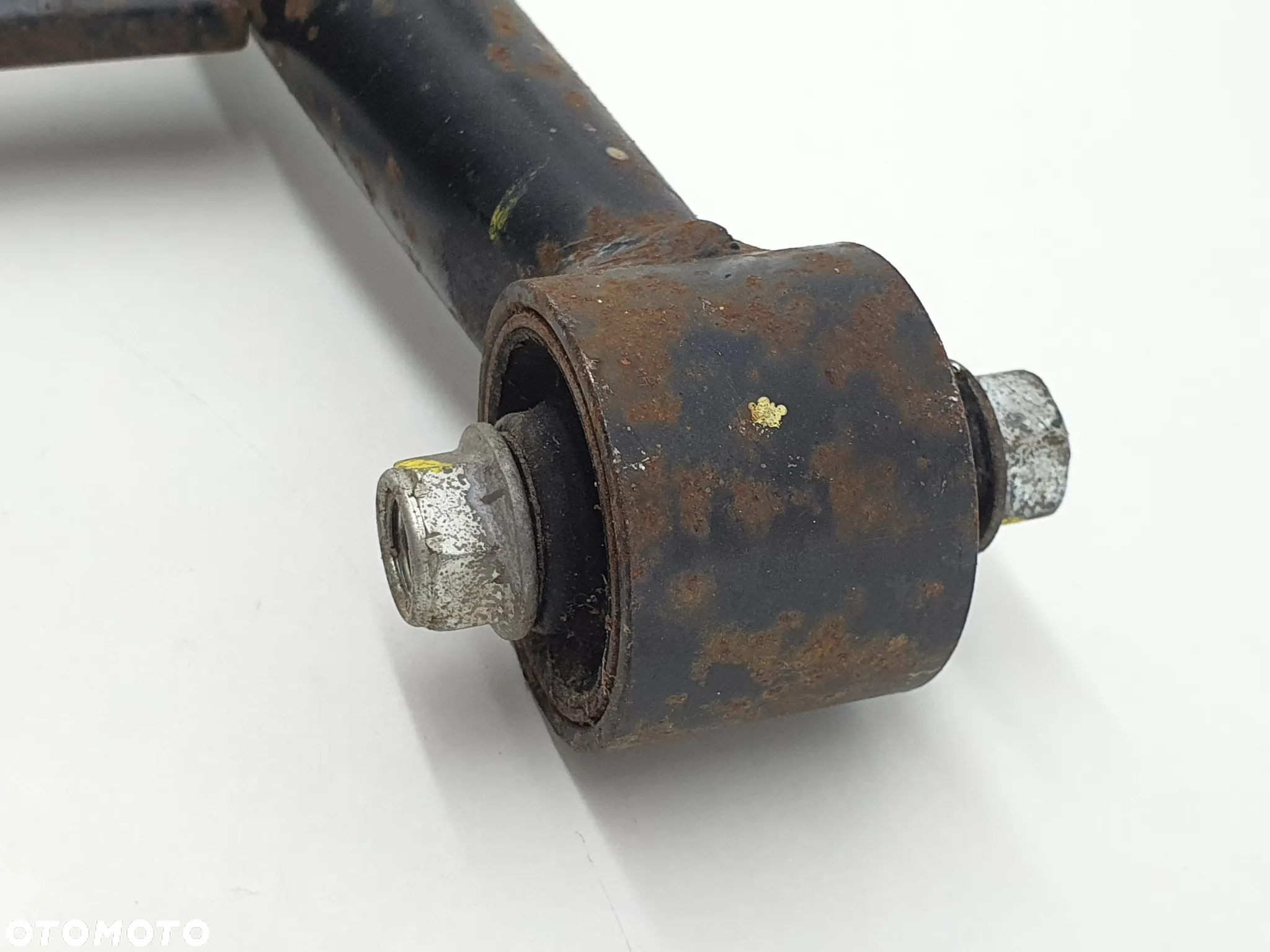 WAHACZ LEWY PRZOD DOLNY SWORZEN  TGB BLADE 550 - 6