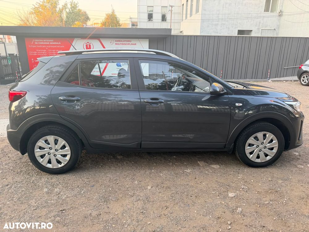 Kia Stonic 1.2 GSL Urban - 6