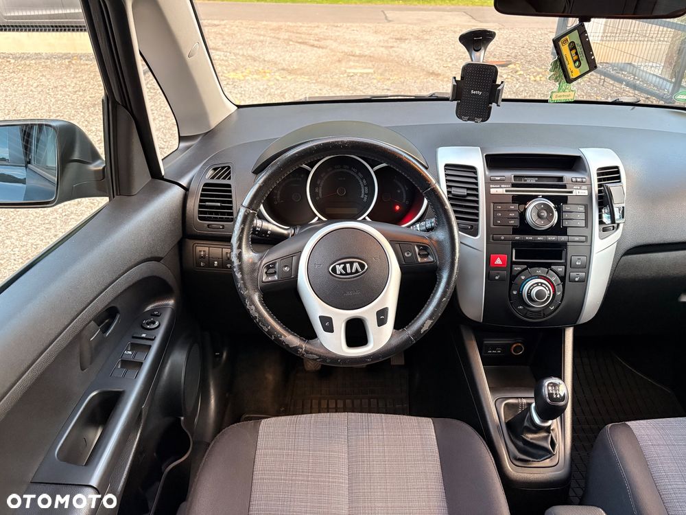 Kia Venga 1.4 L - 23