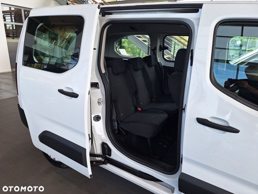Toyota Proace City Verso Long 1.5 D-4D Combi - 19