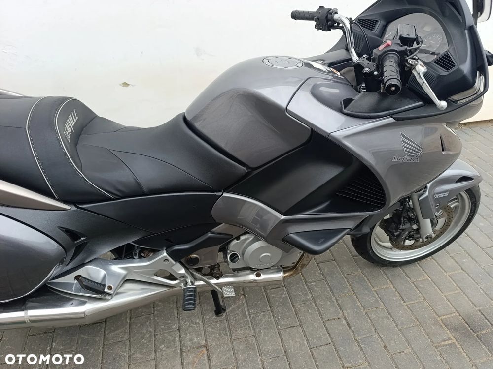 Honda NTV - 25