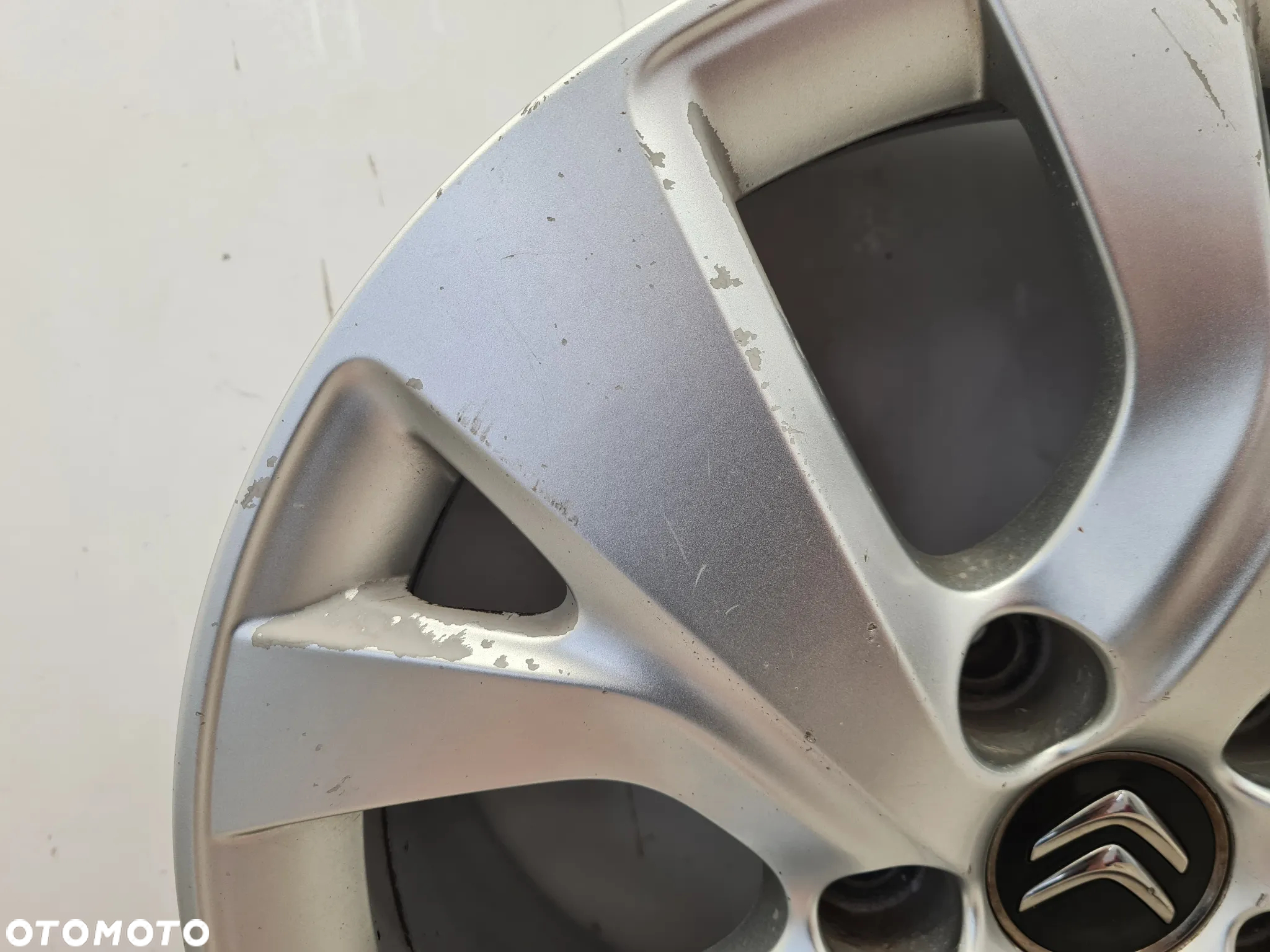 citroen c4 picasso ii felga aluminiowa 16 9677089777 - 4