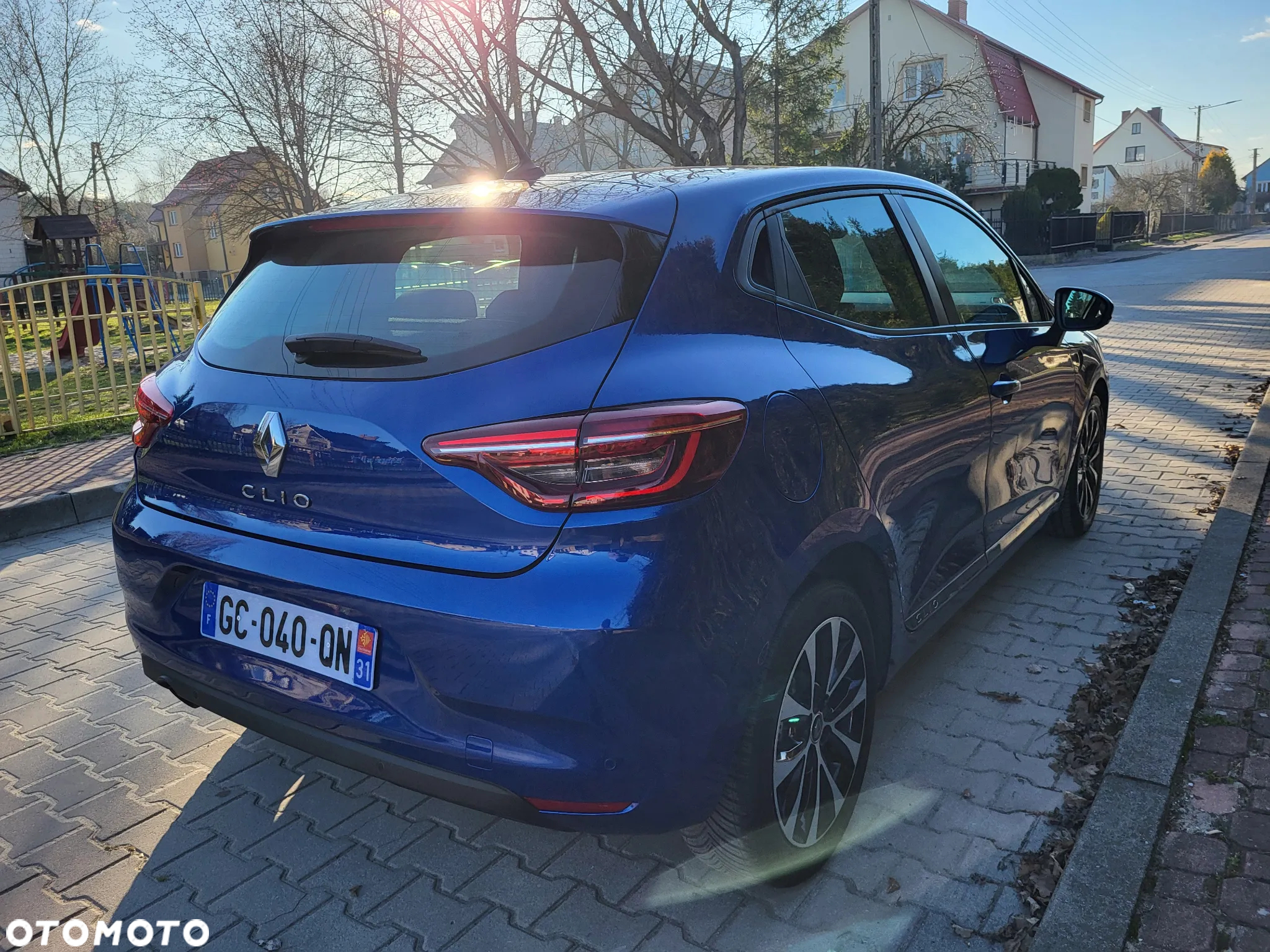 Renault Clio BLUE dCi 100 INTENS - 7
