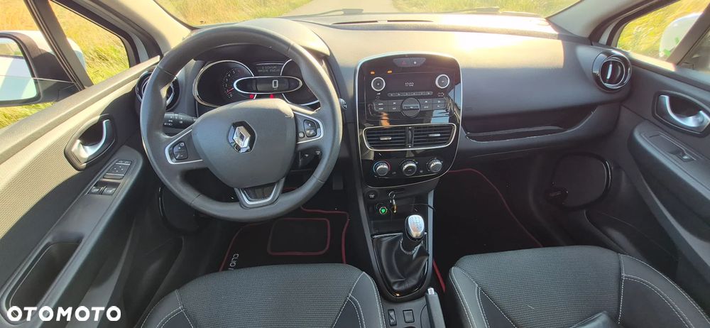 Renault Clio TCe 90 Limited - 11