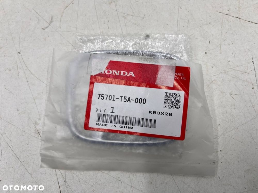 Znaczek Honda Jazz HR-V CR-V 15-25r. NOWY napis znaczek emblemat na klapę bagażnika ORYGNALNY - 3