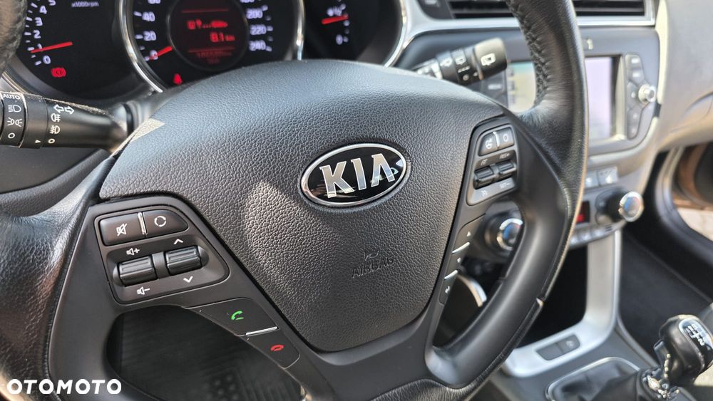 Kia Ceed 1.0 T-GDI ISG Dream-Team Edition - 16