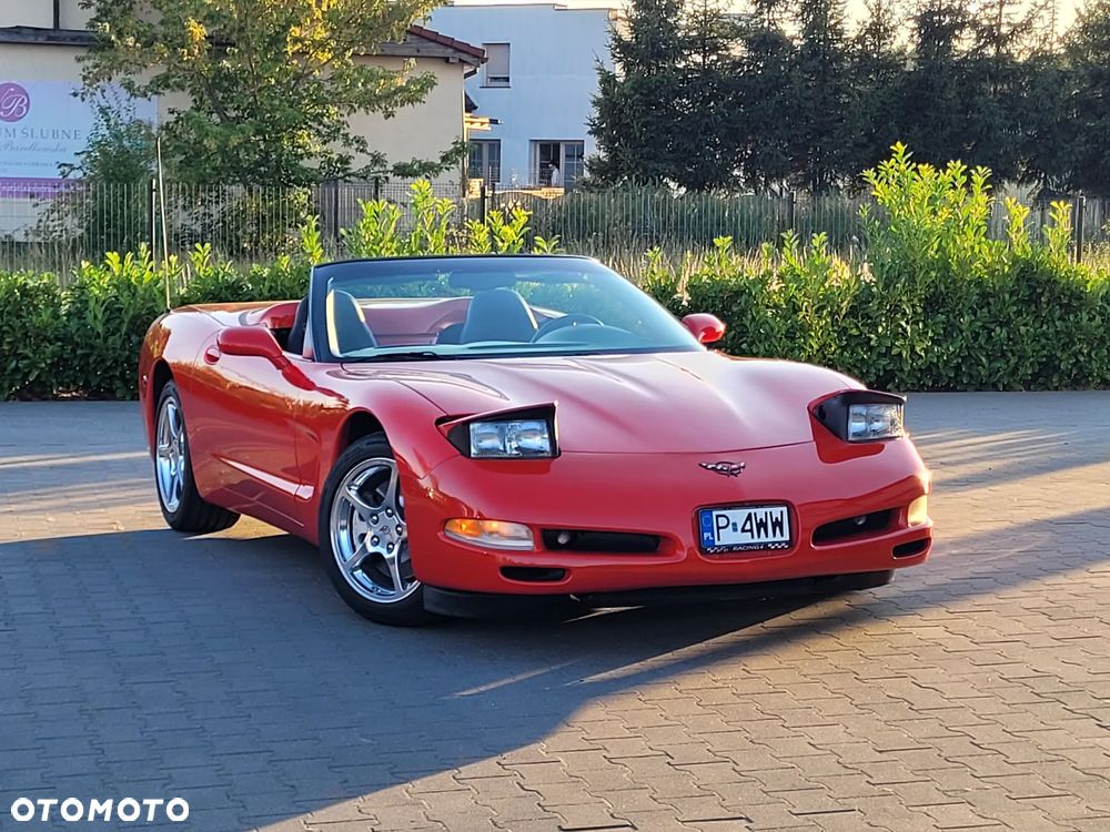 Chevrolet Corvette - 20