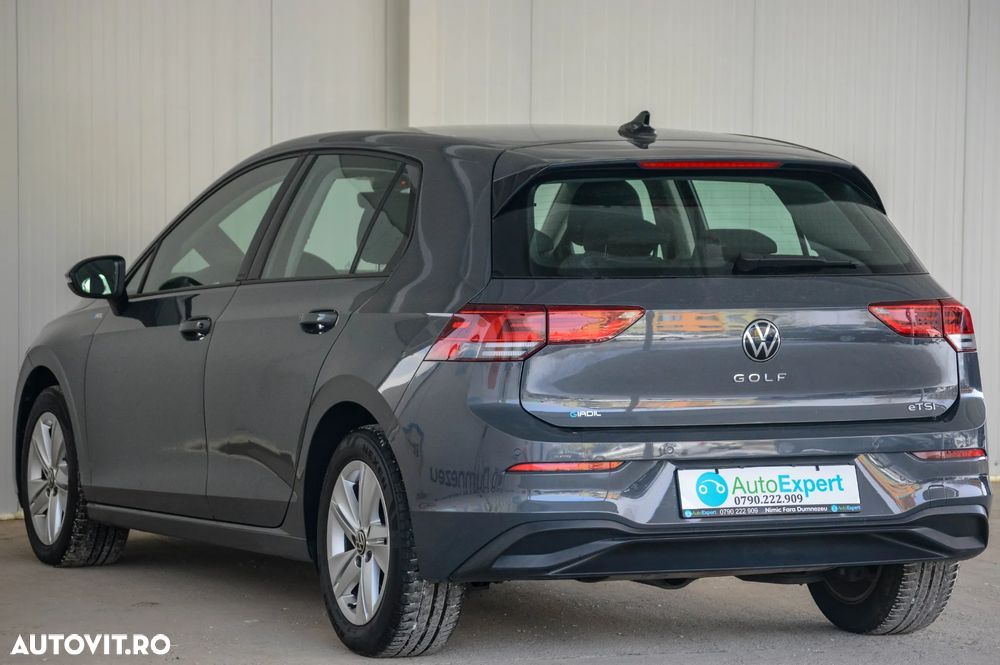 Volkswagen Golf - 16