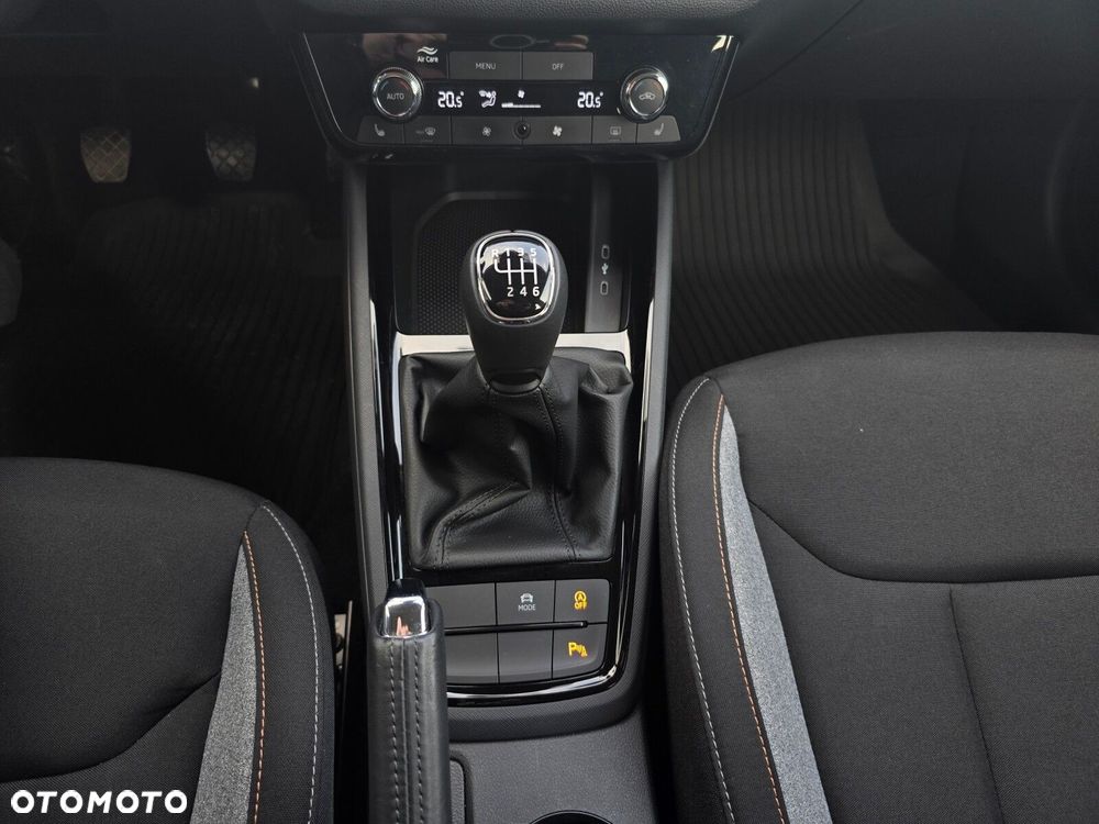 Skoda Kamiq 1.5 TSI Selection - 24