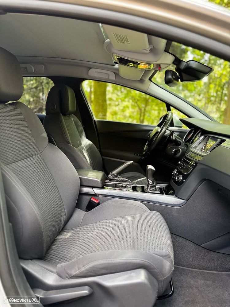 Peugeot 508 SW 1.6 e-HDi Allure 2-Tronic - 19