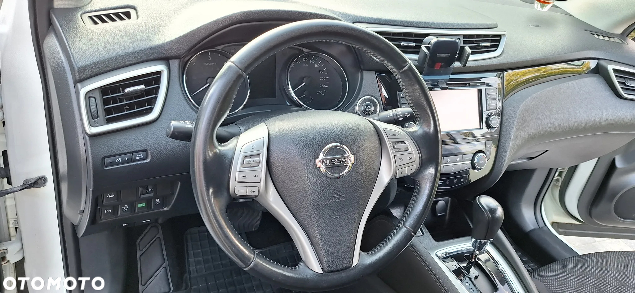 Nissan Qashqai 1.6 DCi N-Connecta Xtronic EU6 - 14