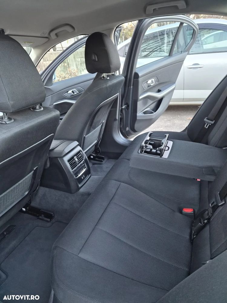 BMW Seria 3 330e xDrive AT PHEV - 7