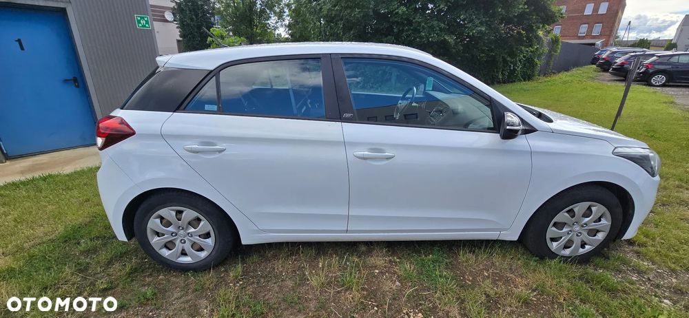 Hyundai i20 1.2 GO - 4